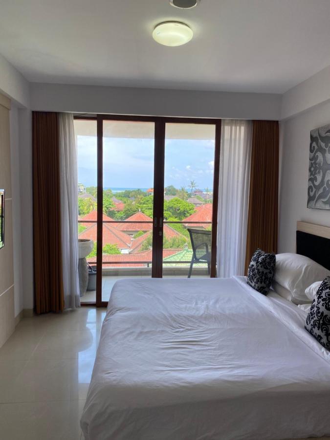 Stylish 2 Bedroom Penthouse Apt, Newly Refreshed, 50 Mbps, Pool, Gym, Resto Кута Экстерьер фото