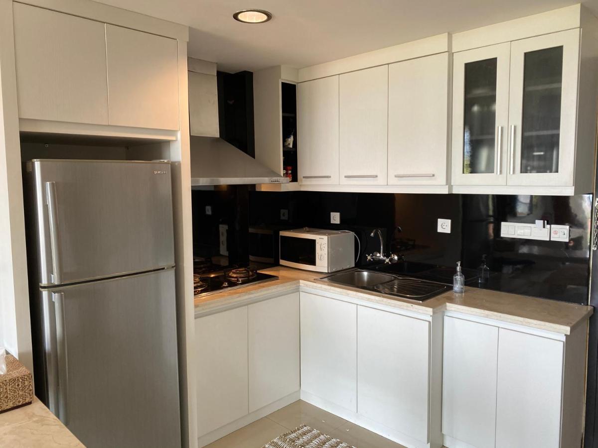 Stylish 2 Bedroom Penthouse Apt, Newly Refreshed, 50 Mbps, Pool, Gym, Resto Кута Экстерьер фото