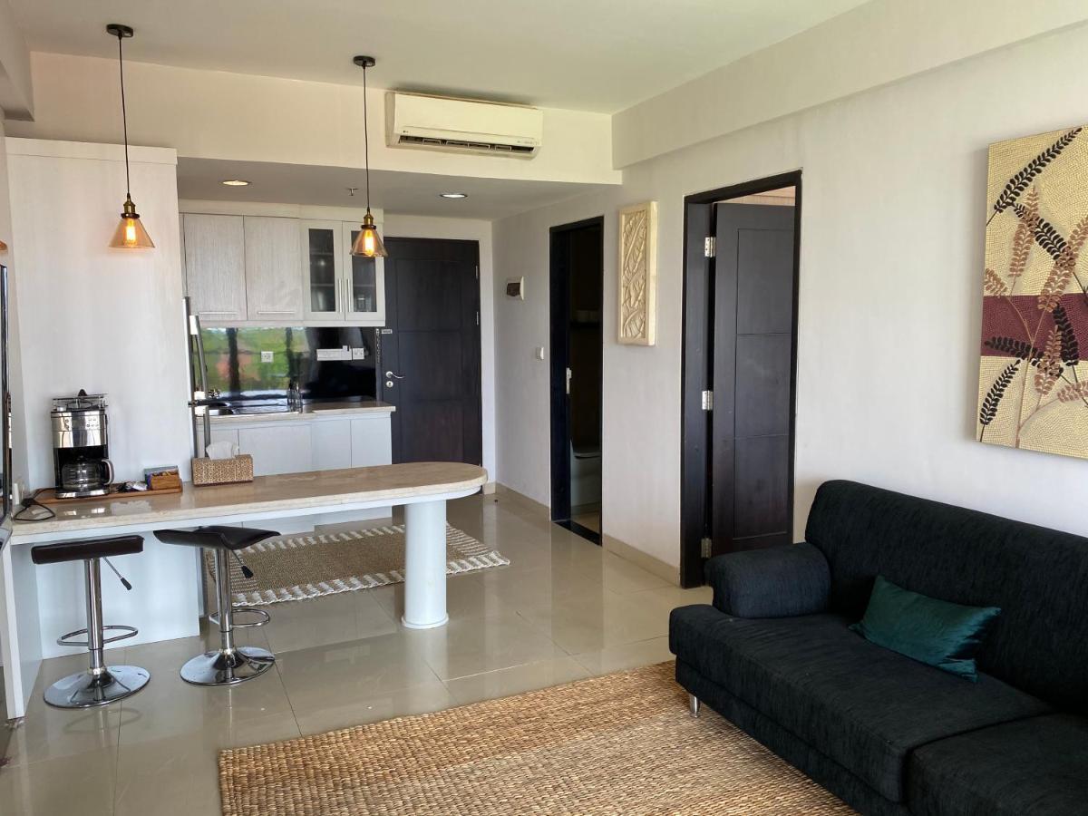Stylish 2 Bedroom Penthouse Apt, Newly Refreshed, 50 Mbps, Pool, Gym, Resto Кута Экстерьер фото