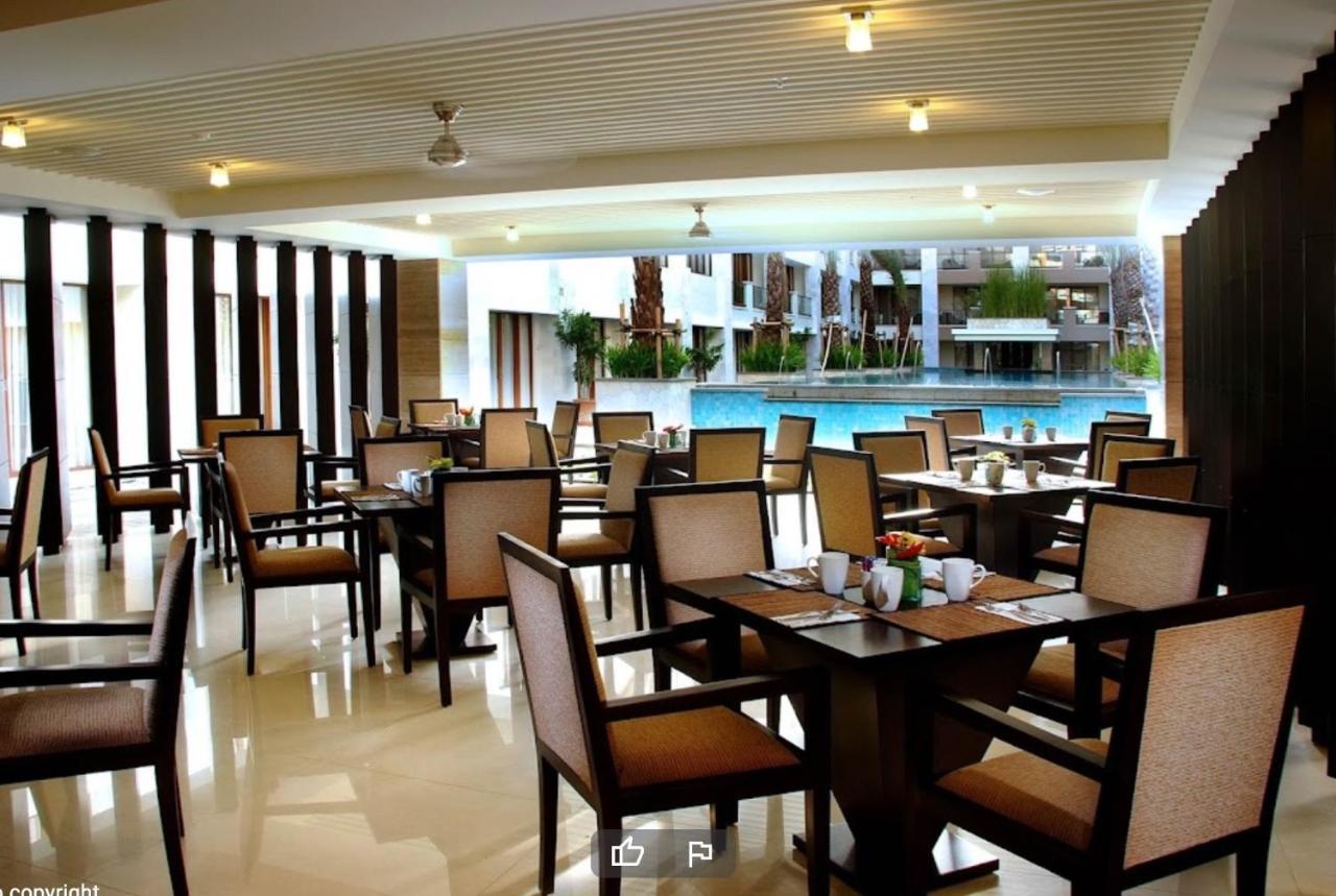 Stylish 2 Bedroom Penthouse Apt, Newly Refreshed, 50 Mbps, Pool, Gym, Resto Кута Экстерьер фото