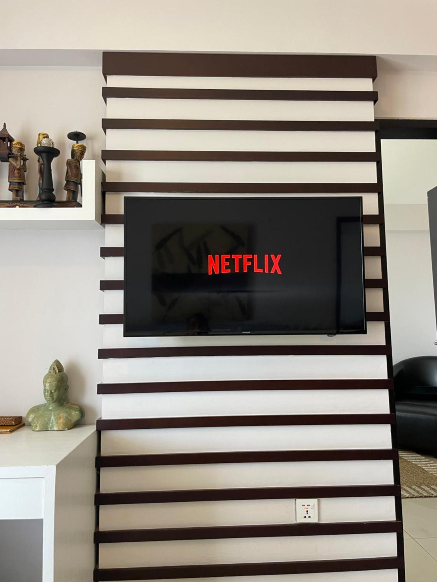 Stylish 2 Bedroom Penthouse Apt, Newly Refreshed, 50 Mbps, Pool, Gym, Resto Кута Экстерьер фото